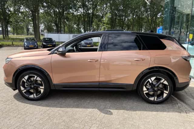 Opel Grandland (2026) thumbnail 2
