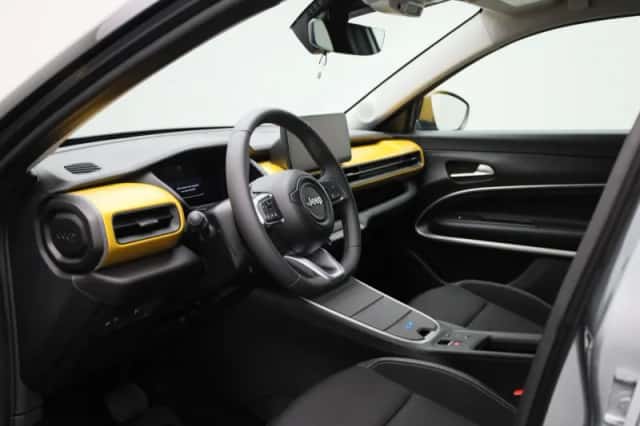 Jeep Avenger (2023) thumbnail 28