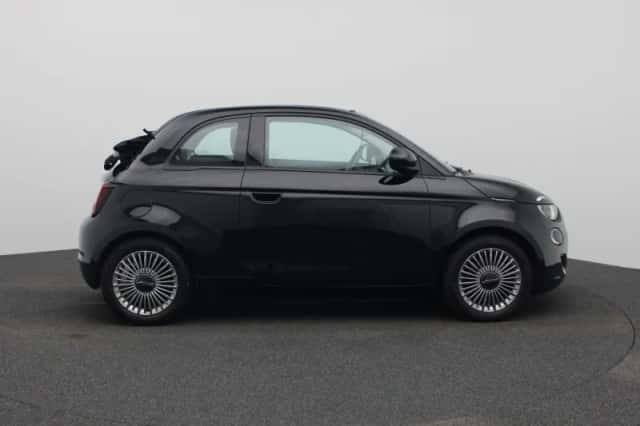 Fiat 500C (2023) thumbnail 6