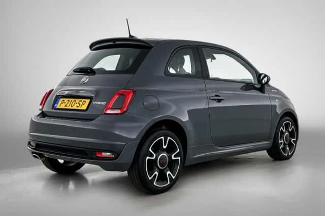 Fiat 500 (2022) thumbnail 4