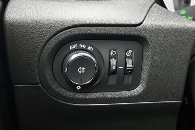 Opel Grandland X (2021) thumbnail 22