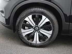 Volvo XC40 (2022) thumbnail 11