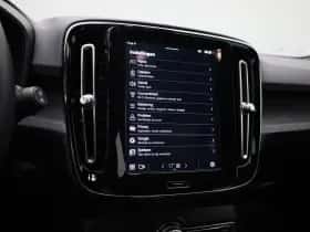 Volvo XC40 (2022) thumbnail 24