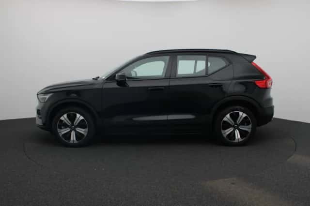 Volvo XC40 (2022) thumbnail 4