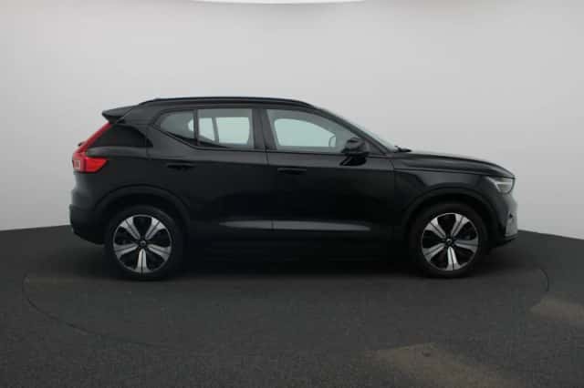 Volvo XC40 (2022) thumbnail 6