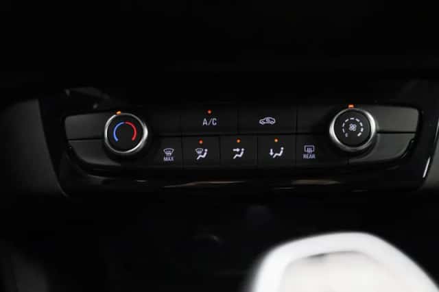 Opel Corsa (2022) thumbnail 17