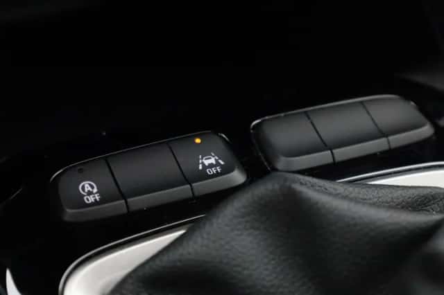 Opel Corsa (2022) thumbnail 23