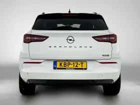 Opel Grandland (2023) thumbnail 3