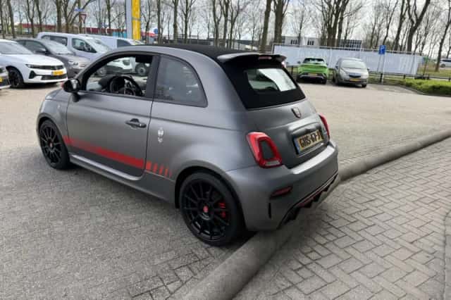 Fiat 500 (2019) thumbnail 3