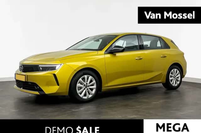 Opel Astra (2023) thumbnail 1