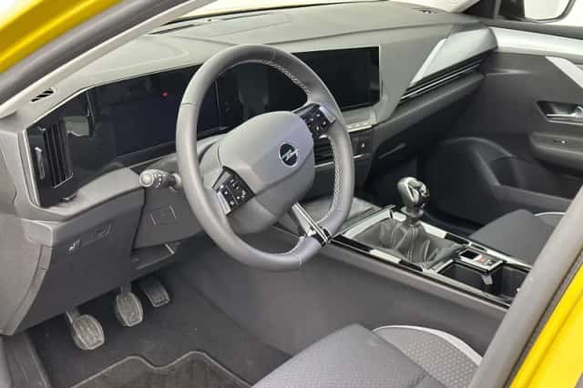Opel Astra (2023) thumbnail 8