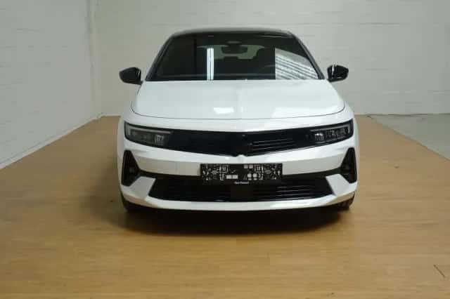 Opel Astra (2023) thumbnail 7