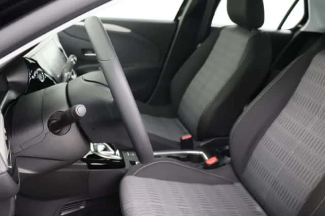 Opel Corsa-e (2023) thumbnail 12