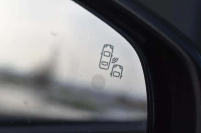 Opel Grandland (2024) thumbnail 17