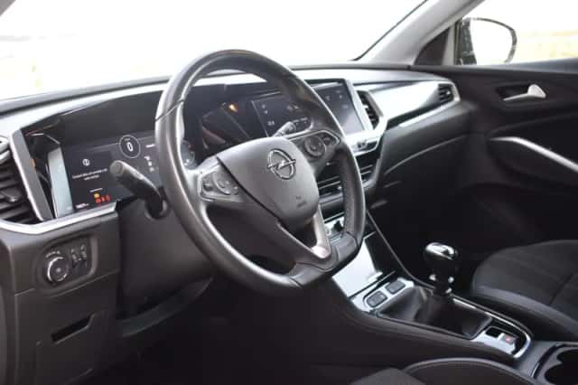 Opel Grandland (2024) thumbnail 18
