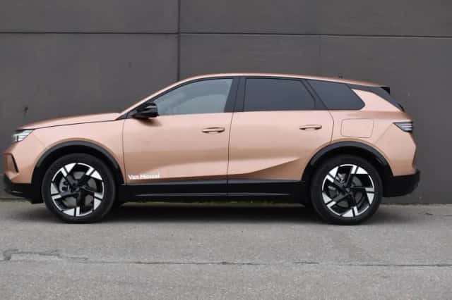 Opel Grandland (2025) thumbnail 8