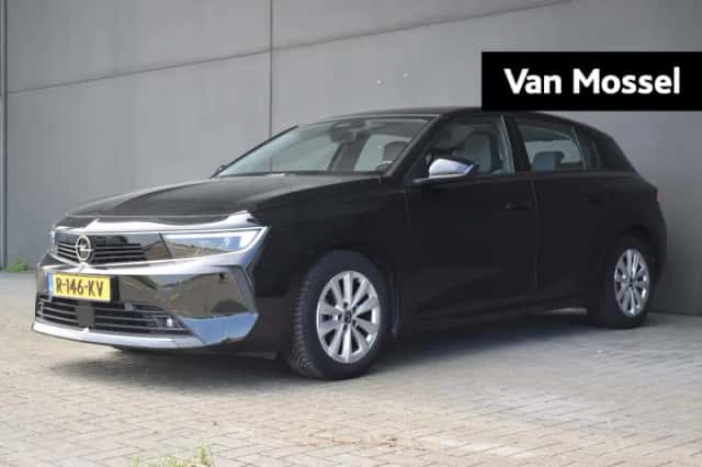 Opel Astra (2022) thumbnail 1