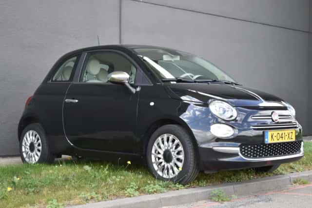 Fiat 500 (2021) thumbnail 3