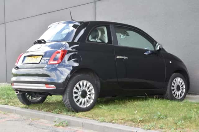 Fiat 500 (2021) thumbnail 5