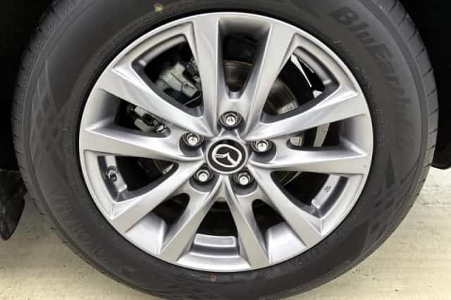 Mazda 3 (2020) thumbnail 32
