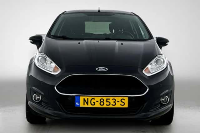 Ford Fiesta (2017) thumbnail 5
