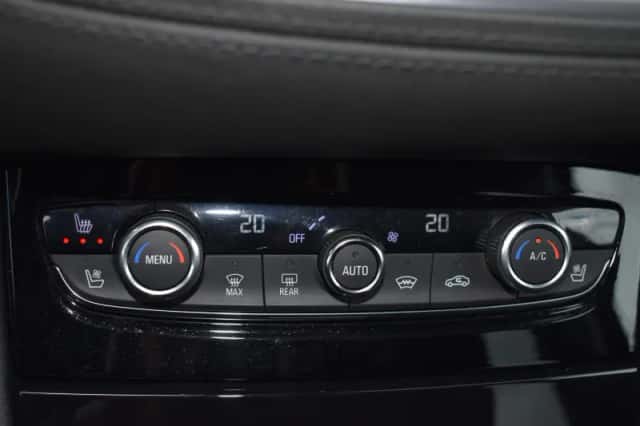Opel Grandland X (2018) thumbnail 29