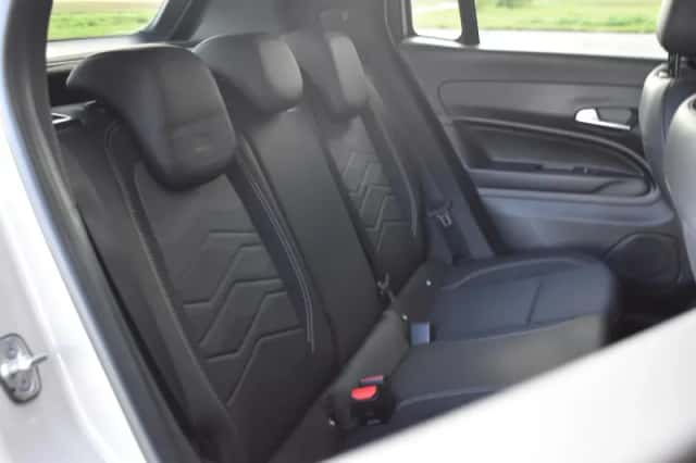 Jeep Avenger (2024) thumbnail 11
