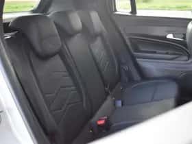 Jeep Avenger (2024) thumbnail 11