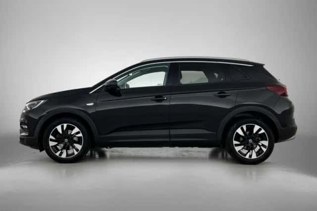 Opel Grandland X (2018) thumbnail 2