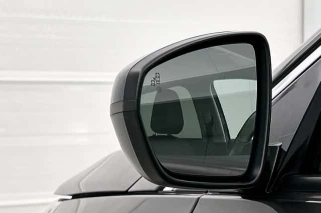 Opel Grandland X (2020) thumbnail 17