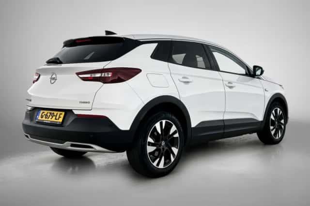 Opel Grandland X (2019) thumbnail 4