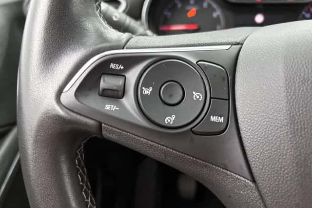 Opel Crossland (2024) thumbnail 6