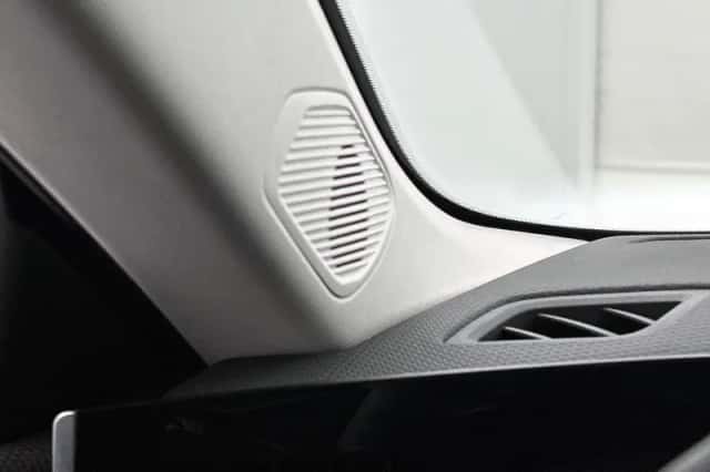 Opel Astra (2023) thumbnail 13