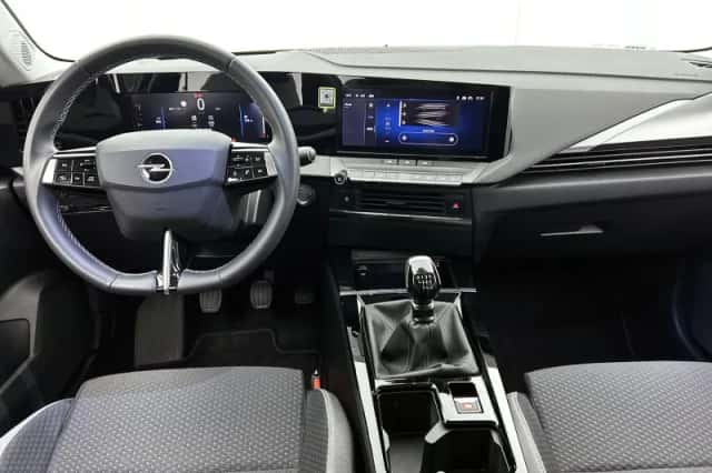 Opel Astra (2023) thumbnail 22