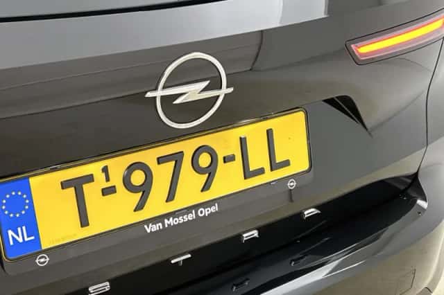 Opel Astra (2023) thumbnail 24