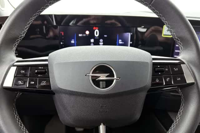 Opel Astra (2023) thumbnail 35