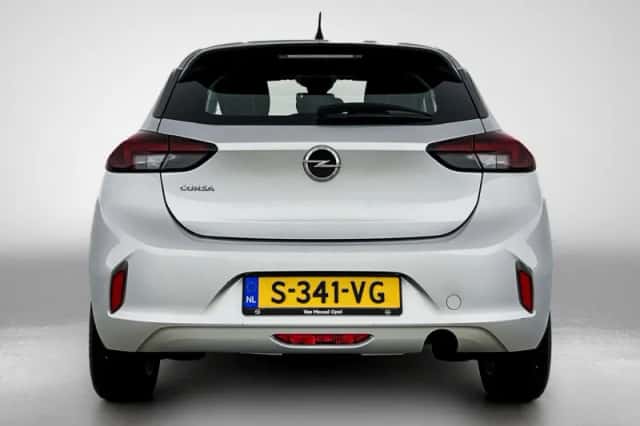 Opel Corsa (2023) thumbnail 3