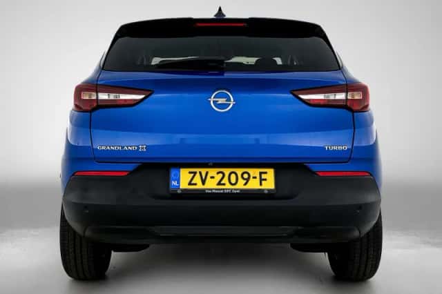 Opel Grandland X (2019) thumbnail 3