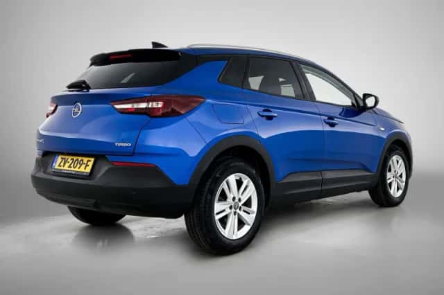 Opel Grandland X (2019) thumbnail 4