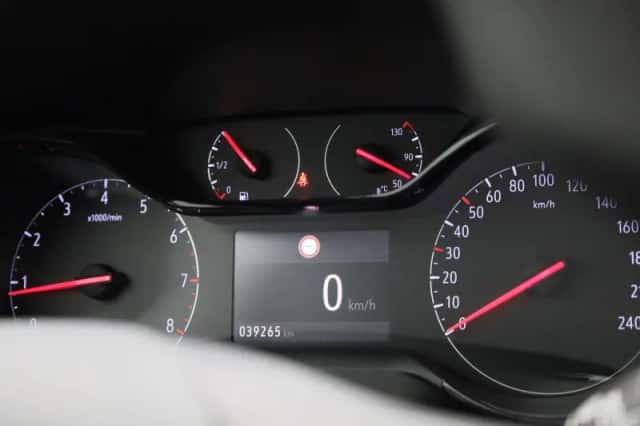 Opel Corsa (2023) thumbnail 23