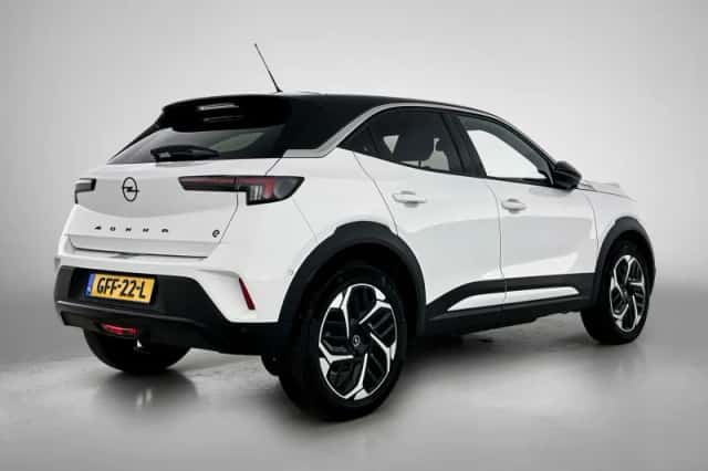 Opel Mokka-e (2024) thumbnail 4