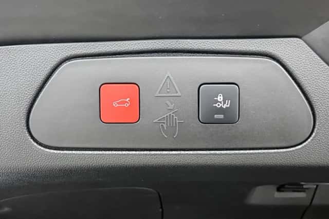 Opel Grandland (2023) thumbnail 17