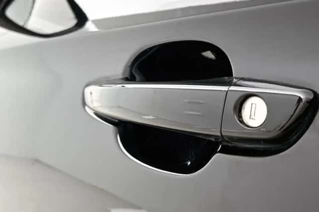 Opel Grandland (2023) thumbnail 26