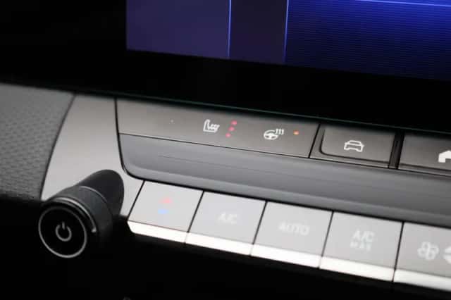Opel Astra (2023) thumbnail 26