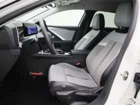 Opel Astra (2023) thumbnail 8