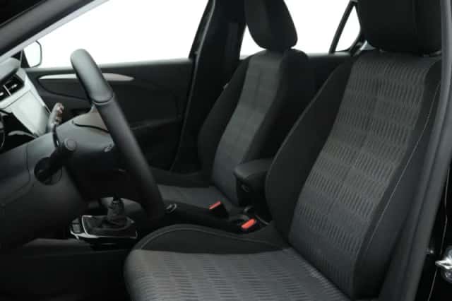 Opel Corsa (2023) thumbnail 4