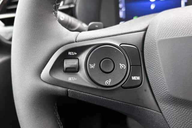 Opel Corsa (2025) thumbnail 6
