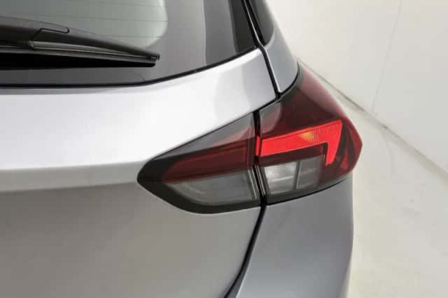 Opel Corsa (2021) thumbnail 18