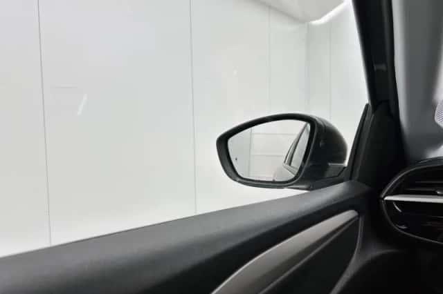 Opel Corsa (2021) thumbnail 23