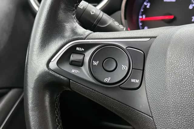 Opel Crossland (2021) thumbnail 6